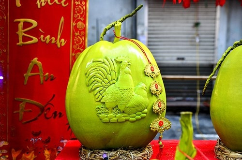 Tết Đinh Dậu “sốt” với những nông sản in, khắc hình gà ảnh 6