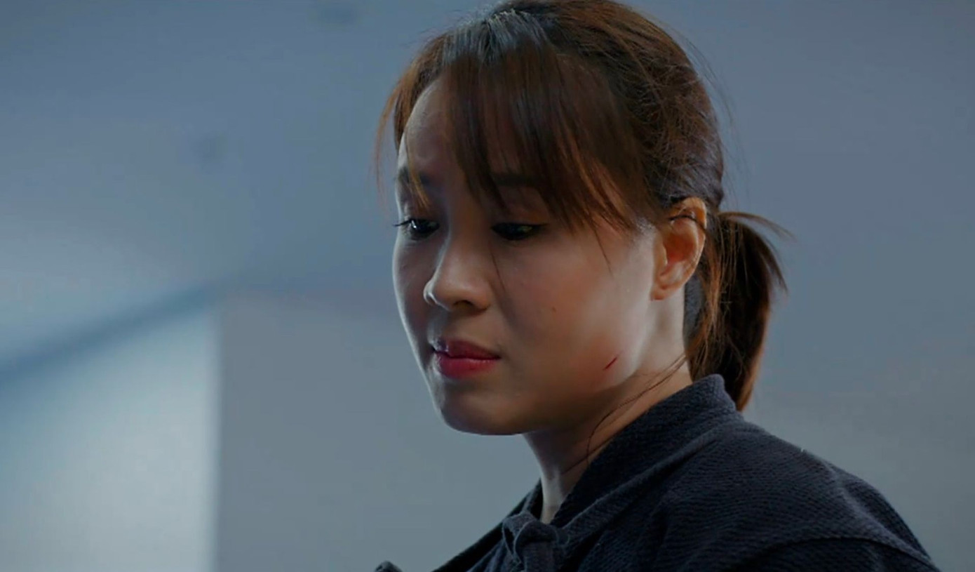 Hồng Diễm bình thản đối diện khen chê của khán giả. Thậm chí cô cho rằng nguyên nhân không đến từ mình với lý do: "Vai nào của tôi cũng khiến khán giả ức chế".