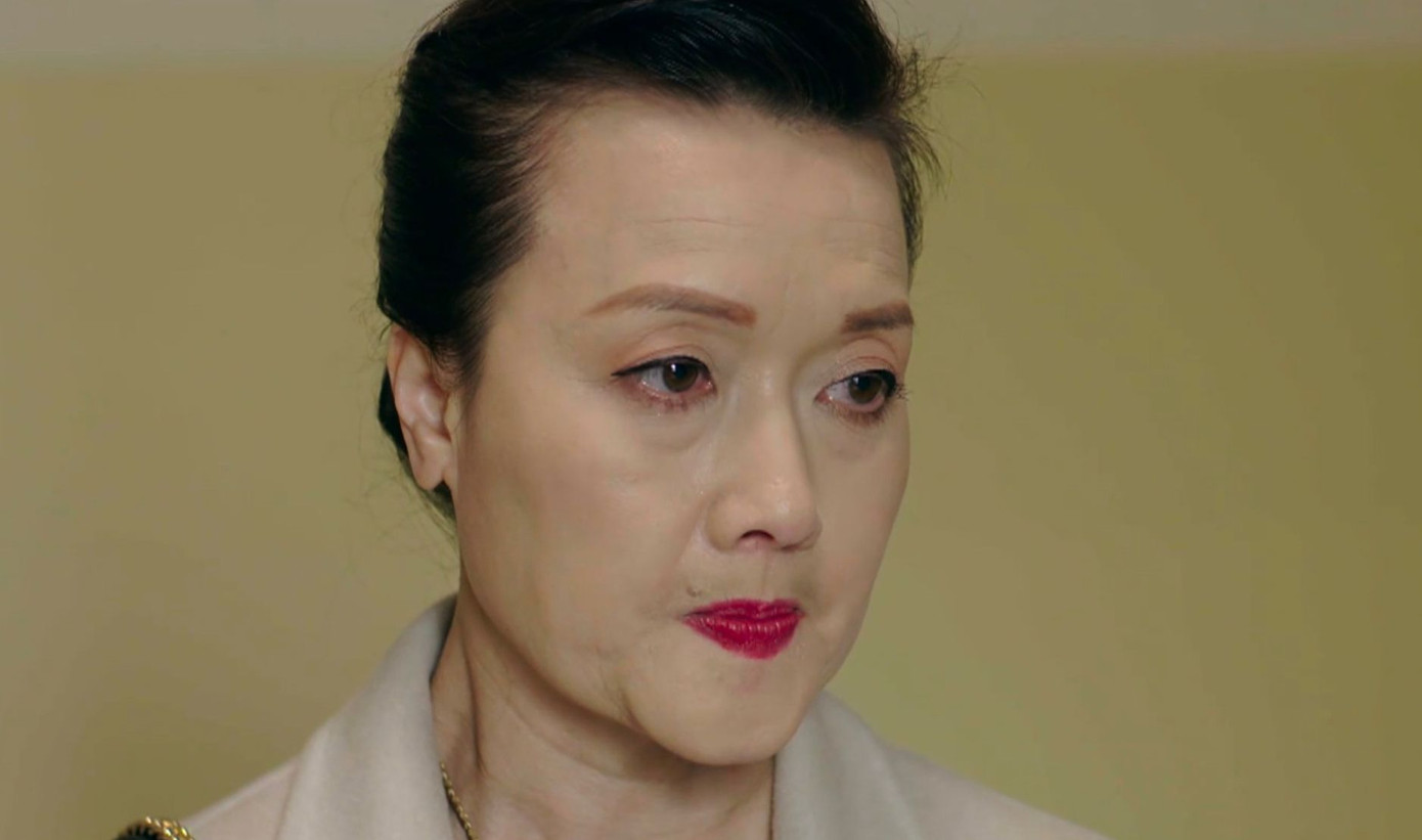 Nghệ sĩ Vân Dung từng bị nhận xét chỉ hợp diễn hài. Nghệ sĩ Vân Dung từng bị nhận xét chỉ hợp diễn hài.