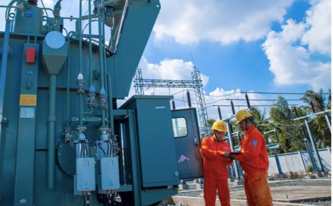 EVNSPC triển khai đầu tư 18 công trình đường dây và trạm 110kV trên địa bàn tỉnh Bình Phước EVNSPC triển khai đầu tư 18 công trình đường dây và trạm 110kV trên địa bàn tỉnh Bình Phước