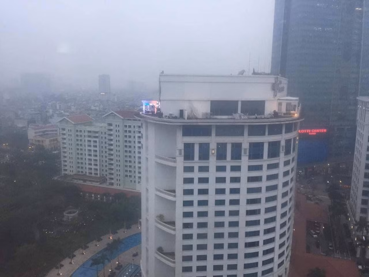 Đài Hàn Quốc MBC dựng trường quay trên nóc khách sạn Daewoo ‘gây bão’ ảnh 4