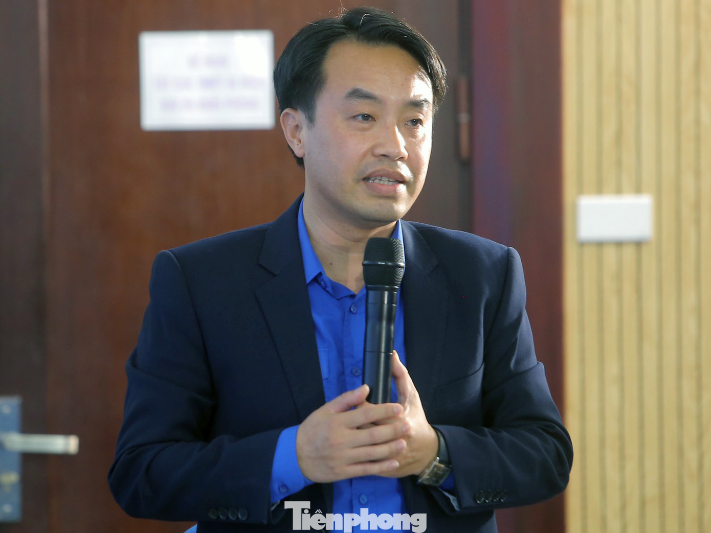 Điểm mới của năm nay, Ban Bí thư T.Ư Đoàn cùng tập thể lãnh đạo các ban, đơn vị T.Ư Đoàn, T.Ư Hội LHTN Việt Nam, T.Ư Hội Sinh viên Việt Nam, Hội đồng Đội T.Ư trao đổi, chia sẻ và giải đáp các vấn đề của đoàn viên, thanh thiếu nhi. Điểm mới của năm nay, Ban Bí thư T.Ư Đoàn cùng tập thể lãnh đạo các ban, đơn vị T.Ư Đoàn, T.Ư Hội LHTN Việt Nam, T.Ư Hội Sinh viên Việt Nam, Hội đồng Đội T.Ư trao đổi, chia sẻ và giải đáp các vấn đề của đoàn viên, thanh thiếu nhi.