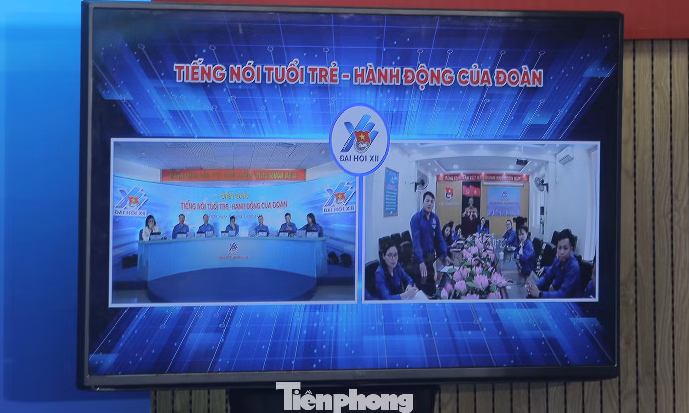 Kết thúc Diễn đàn “Tiếng nói tuổi trẻ - Hành động của Đoàn”, Bí thư thứ nhất T.Ư Đoàn Bùi Quang Huy chia sẻ: Diễn đàn nhận được 3.543 câu hỏi của đoàn viên, thanh niên trong và ngoài nước. Đây là những câu hỏi, thể hiện sự trăn trở, quan tâm và tình cảm của bạn trẻ dành cho tổ chức Đoàn. Đến thời điểm này, Trung ương Đoàn mới trả lời 573 câu hỏi. Còn 2970 câu hỏi chưa trả lời. Chúng tôi sẽ tiếp tục trả lời các câu hỏi của bạn trẻ qua các kênh khác nhau. Kết thúc Diễn đàn “Tiếng nói tuổi trẻ - Hành động của Đoàn”, Bí thư thứ nhất T.Ư Đoàn Bùi Quang Huy chia sẻ: Diễn đàn nhận được 3.543 câu hỏi của đoàn viên, thanh niên trong và ngoài nước. Đây là những câu hỏi, thể hiện sự trăn trở, quan tâm và tình cảm của bạn trẻ dành cho tổ chức Đoàn. Đến thời điểm này, Trung ương Đoàn mới trả lời 573 câu hỏi. Còn 2970 câu hỏi chưa trả lời. Chúng tôi sẽ tiếp tục trả lời các câu hỏi của bạn trẻ qua các kênh khác nhau.
