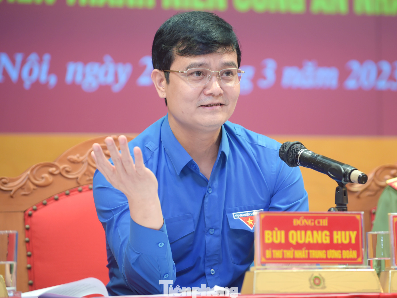 Bí thư thứ nhất T.Ư Đoàn Bùi Quang Huy trao đổi tại chương trình. Ảnh: Xuân Tùng Bí thư thứ nhất T.Ư Đoàn Bùi Quang Huy trao đổi tại chương trình. Ảnh: Xuân Tùng