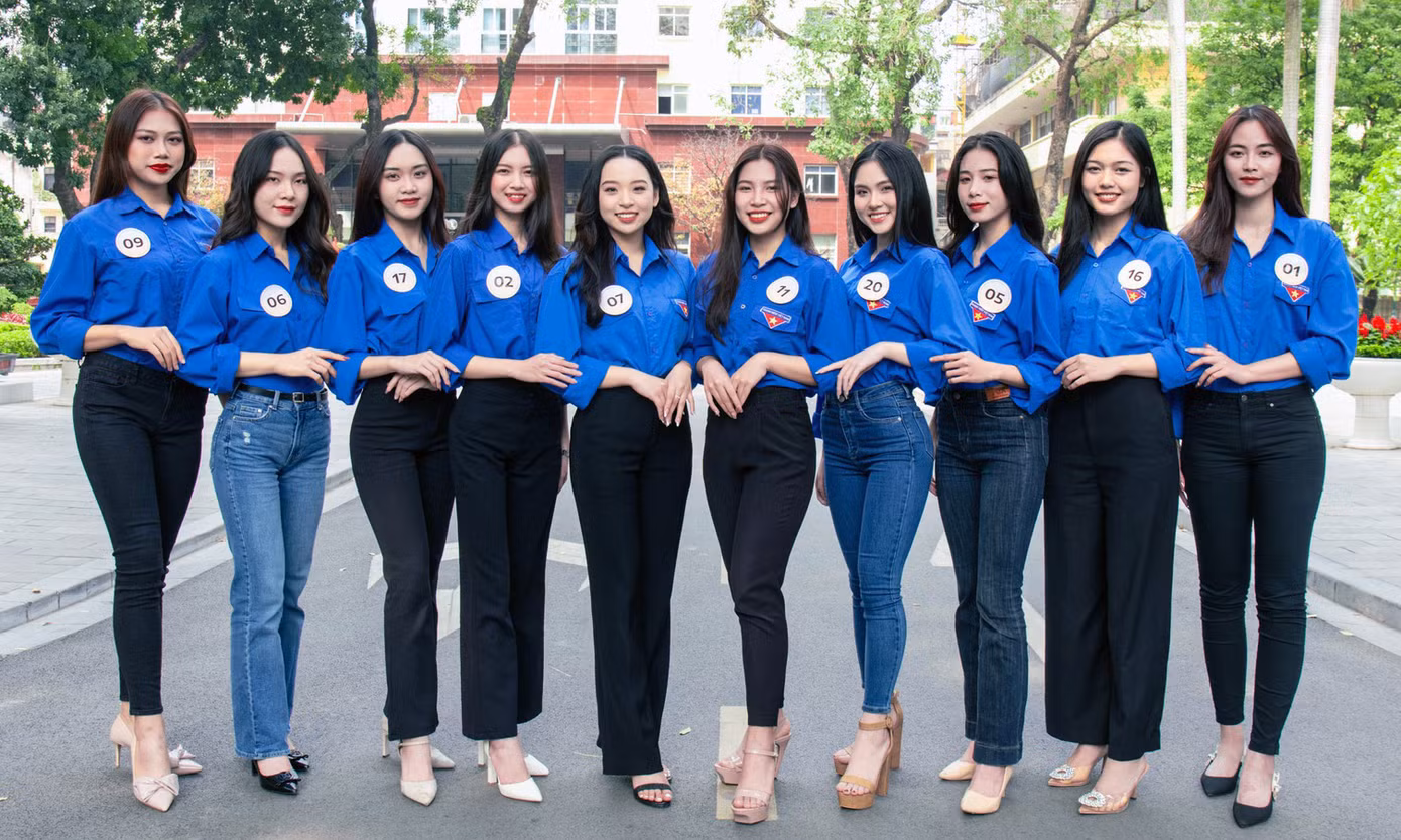 Cuộc thi Tài sắc nữ sinh Báo chí Press Beauty 2023 do Đoàn Thanh niên Học viện Báo chí và Tuyên truyền tổ chức nhằm tìm kiếm gương mặt đại diện Học viện hội tụ đầy đủ tài năng, trí tuệ và phẩm chất tốt đẹp. Chung kết cuộc thi diễn ra tối 31/3 gồm 3 phần trình diễn là đồng diễn Top 10, trình diễn trang phục áo dài và trình diễn trang phục dạ hội. Ban Tổ chức công bố kết quả Top 5 chung cuộc bước vào phần thi “Ứng xử” để tìm ra chủ nhân danh hiệu Hoa khôi Báo chí 2023.