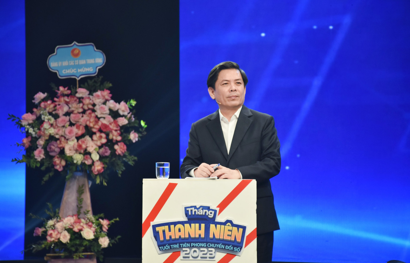 Ông Nguyễn Văn Thể trao đổi tại chương trình. Ảnh: CTV Ông Nguyễn Văn Thể trao đổi tại chương trình. Ảnh: CTV