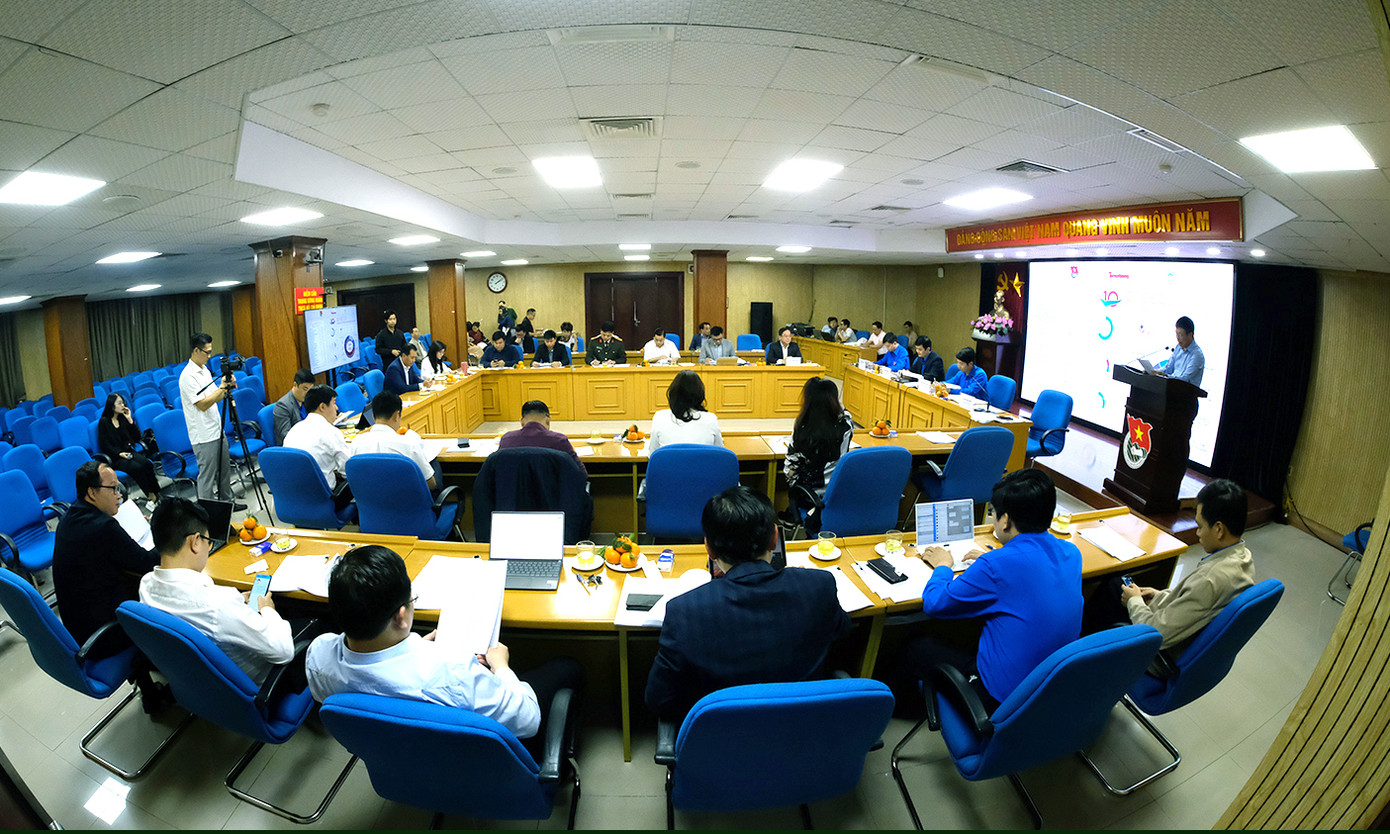 Hội đồng xét tặng Giải thưởng Gương mặt trẻ Việt Nam tiêu biểu năm 2022 họp lần hai. Ảnh: Hoàng Mạnh Thắng Hội đồng xét tặng Giải thưởng Gương mặt trẻ Việt Nam tiêu biểu năm 2022 họp lần hai. Ảnh: Hoàng Mạnh Thắng