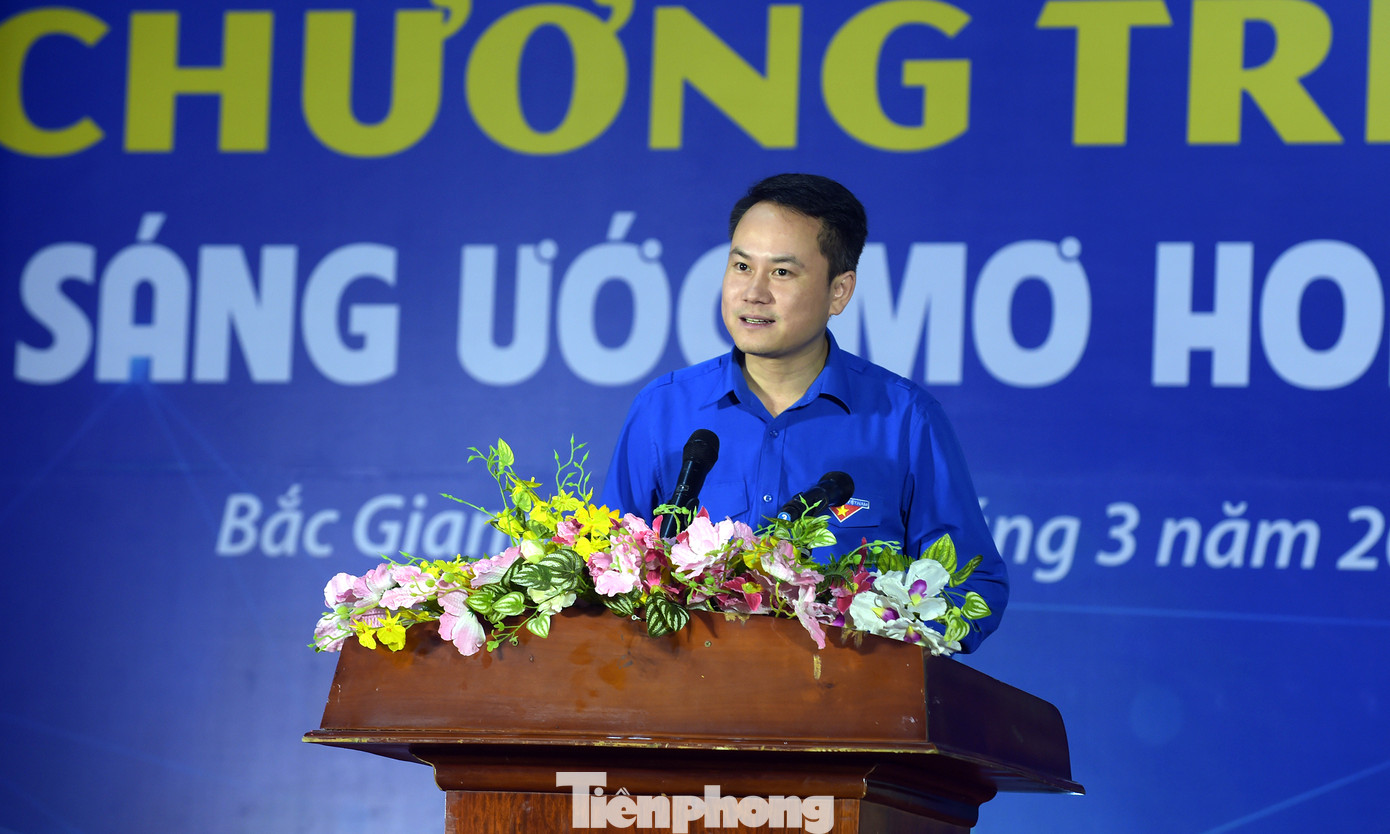 Anh Nguyễn Kim Quy phát biểu tại chương trình. Ảnh: Xuân Tùng Anh Nguyễn Kim Quy phát biểu tại chương trình. Ảnh: Xuân Tùng