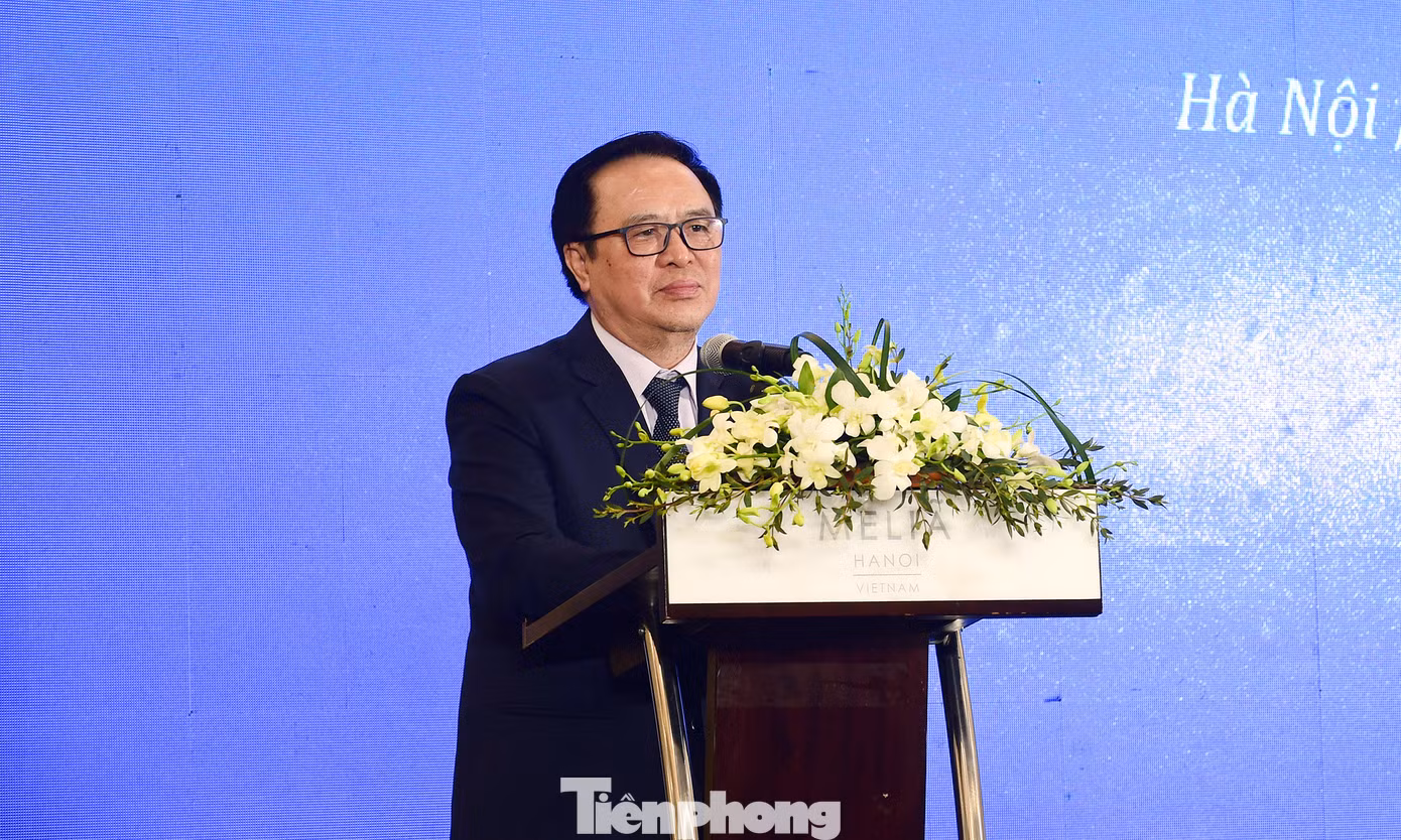 Ông Hoàng Bình Quân phát biểu tại chương trình. Ảnh: Xuân Tùng