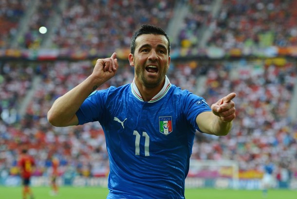 Di Natale mở tỉ số cho Italia. Di Natale mở tỉ số cho Italia