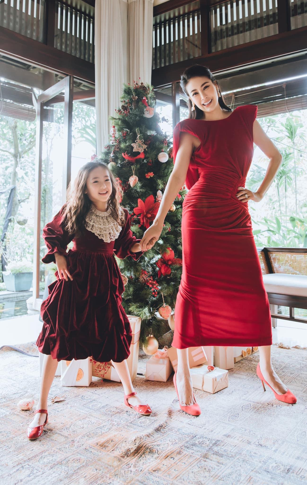 Sinh năm 2015, hiện Viann đã bước sang tuổi thứ 7. Với gương mặt thanh tú hài hòa, nụ cười rạng rỡ và đặc biệt nhất là thần thái rất nhẹ nhàng, tao nhã, Viann được dự đoán sớm trở thành đại mỹ nhân trong tương lai.