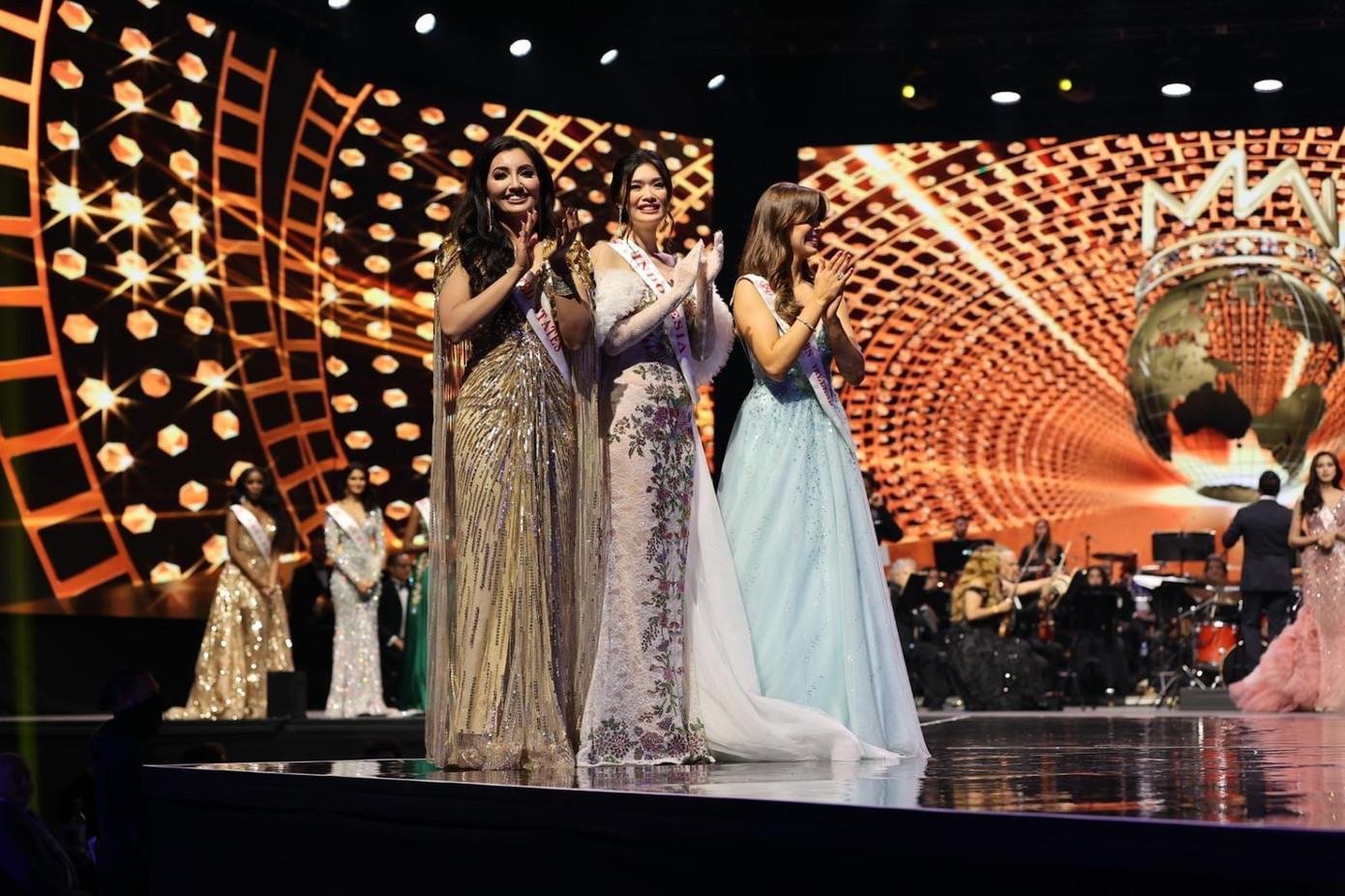 Việc Shree Saini giành danh hiệu Á hậu 1 cuộc thi Miss World 2021 là hoàn toàn xứng đáng. Việc Shree Saini giành danh hiệu Á hậu 1 cuộc thi Miss World 2021 là hoàn toàn xứng đáng.