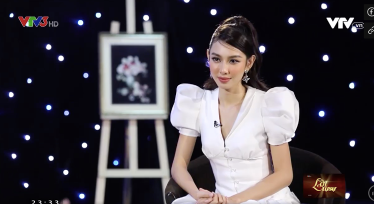 Hoa hậu Nguyễn Thúc Thuỳ Tiên trong chương trình "Lời tự sự".