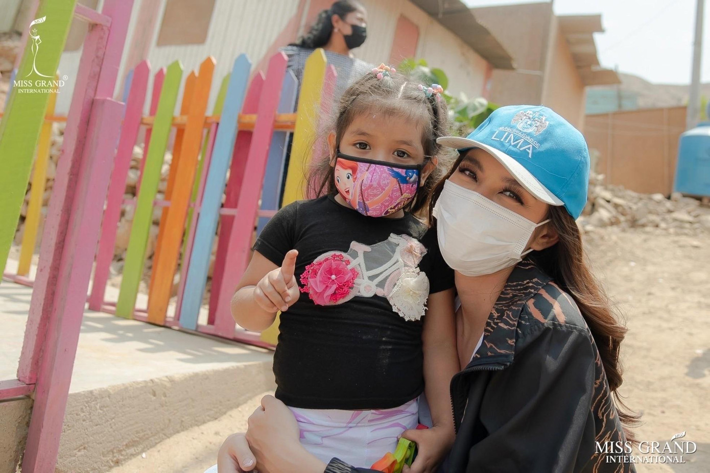 Nhằm lan tỏa mạnh mẽ thông điệp vì một thế giới tốt đẹp hơn, Miss Grand International 2021 Thuỳ Tiên sẽ tiếp tục có những hoạt động ý nghĩa trong hành trình Nam Mỹ. Nhằm lan tỏa mạnh mẽ thông điệp vì một thế giới tốt đẹp hơn, Miss Grand International 2021 Thuỳ Tiên sẽ tiếp tục có những hoạt động ý nghĩa trong hành trình Nam Mỹ.