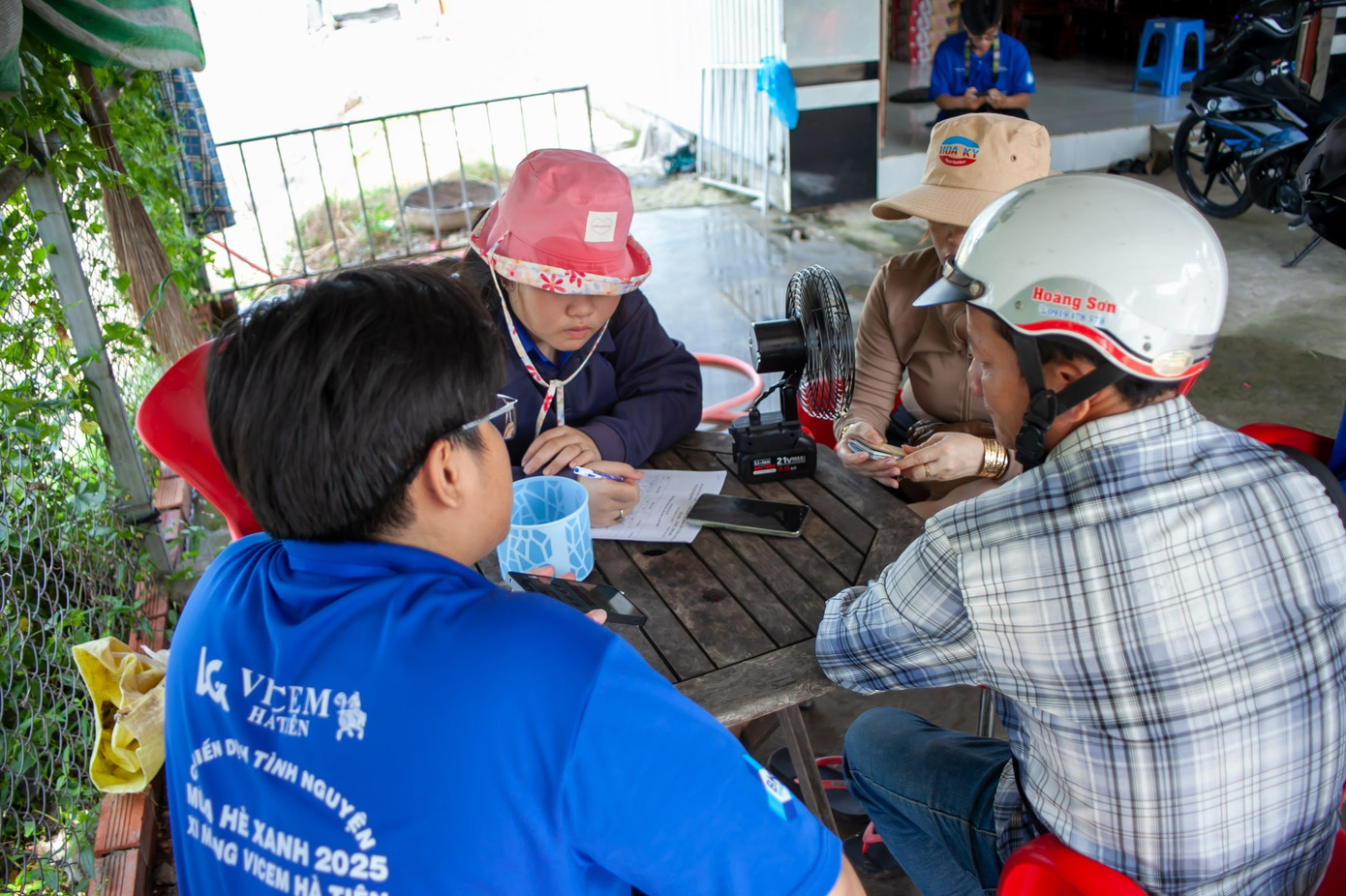 Ảnh: Chiến dịch tình nguyện Mùa hè xanh trường Đại học Bách khoa - ĐHQG TP.HCM