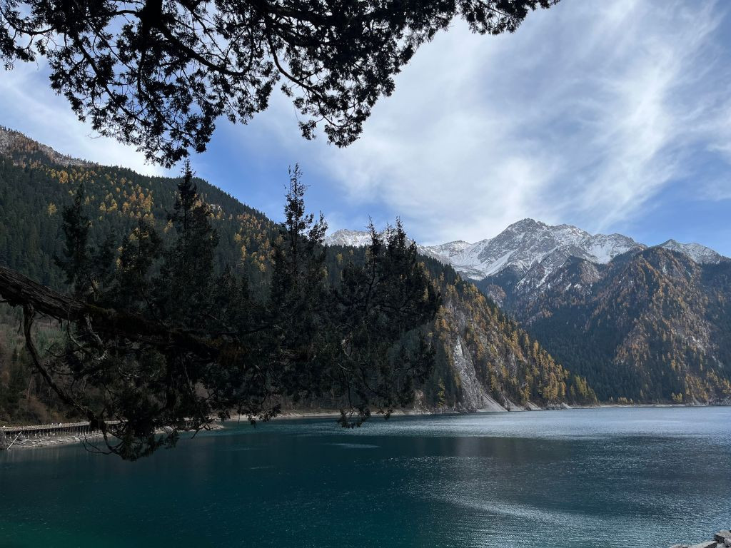 Cảnh sắc thiên nhiên khiến ai cũng phải ngẩn ngơ.