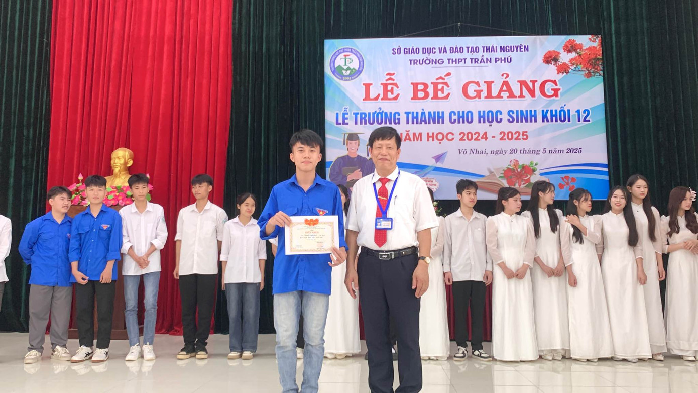 Ảnh: Trường THPT Trần Phú - Võ Nhai - Thái Nguyên. Ảnh: Trường THPT Trần Phú - Võ Nhai - Thái Nguyên.