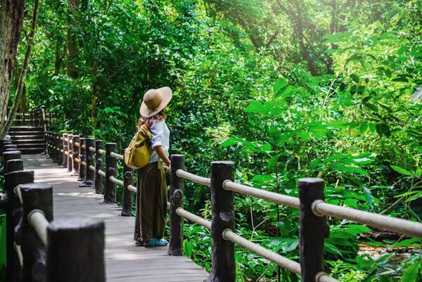 Du lịch là một trong những hoạt động được chọn để tận hưởng kỳ "nghỉ hưu". Ảnh: Internet Du lịch là một trong những hoạt động được chọn để tận hưởng kỳ "nghỉ hưu". Ảnh: Internet