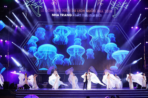 Sôi động không khí Lễ công bố năm Du Lịch Quốc gia 2019 tại Nha Trang ảnh 3