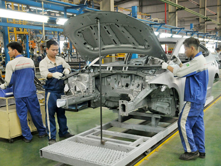 Doanh nghiệp Việt tính 'chơi lớn' xuất khẩu ôtô ảnh 1