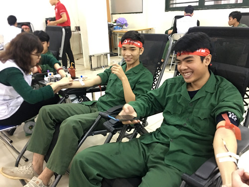 Gần 1.000 sinh viên hiến máu ảnh 11