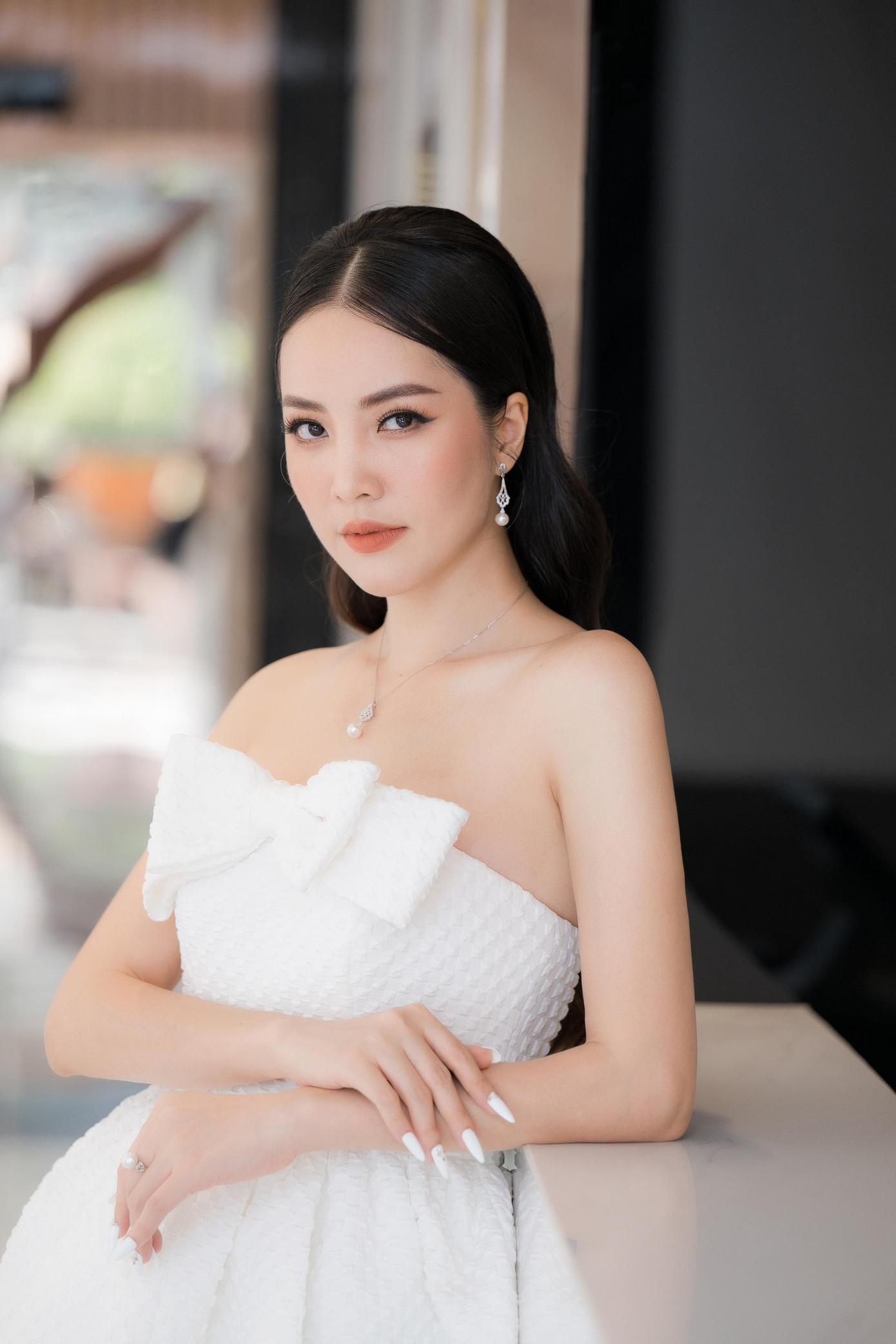 Bước ra từ cuộc thi Hoa Hậu Việt Nam 2008 với vị trí á hậu, Thụy Vân hiện tại là một biên tập viên truyền hình chuyên nghiệp, MC nổi tiếng. Lần thứ 2 trở lại với Hoa hậu Việt Nam, Thụy Vân chia sẻ: "Tôi hào hứng khi trở lại ghế nóng của Hoa hậu Việt Nam. Nhìn sơ bộ, các bạn thí sinh đều trẻ trung, xinh đẹp, gây áp lực cho giám khảo trong việc chọn ra những gương mặt xuất sắc vào chung kết".