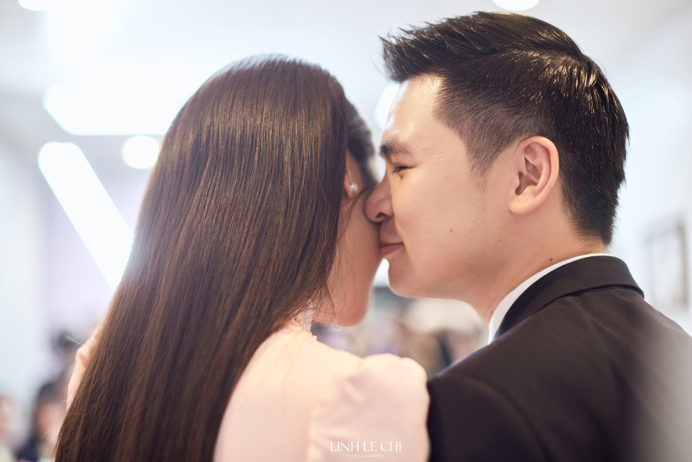 Doanh nhân Đỗ Vinh Quang và Hoa hậu Đỗ Mỹ Linh quen nhau tình cờ vào năm 2020 thông qua một mối quan hệ thân thiết.