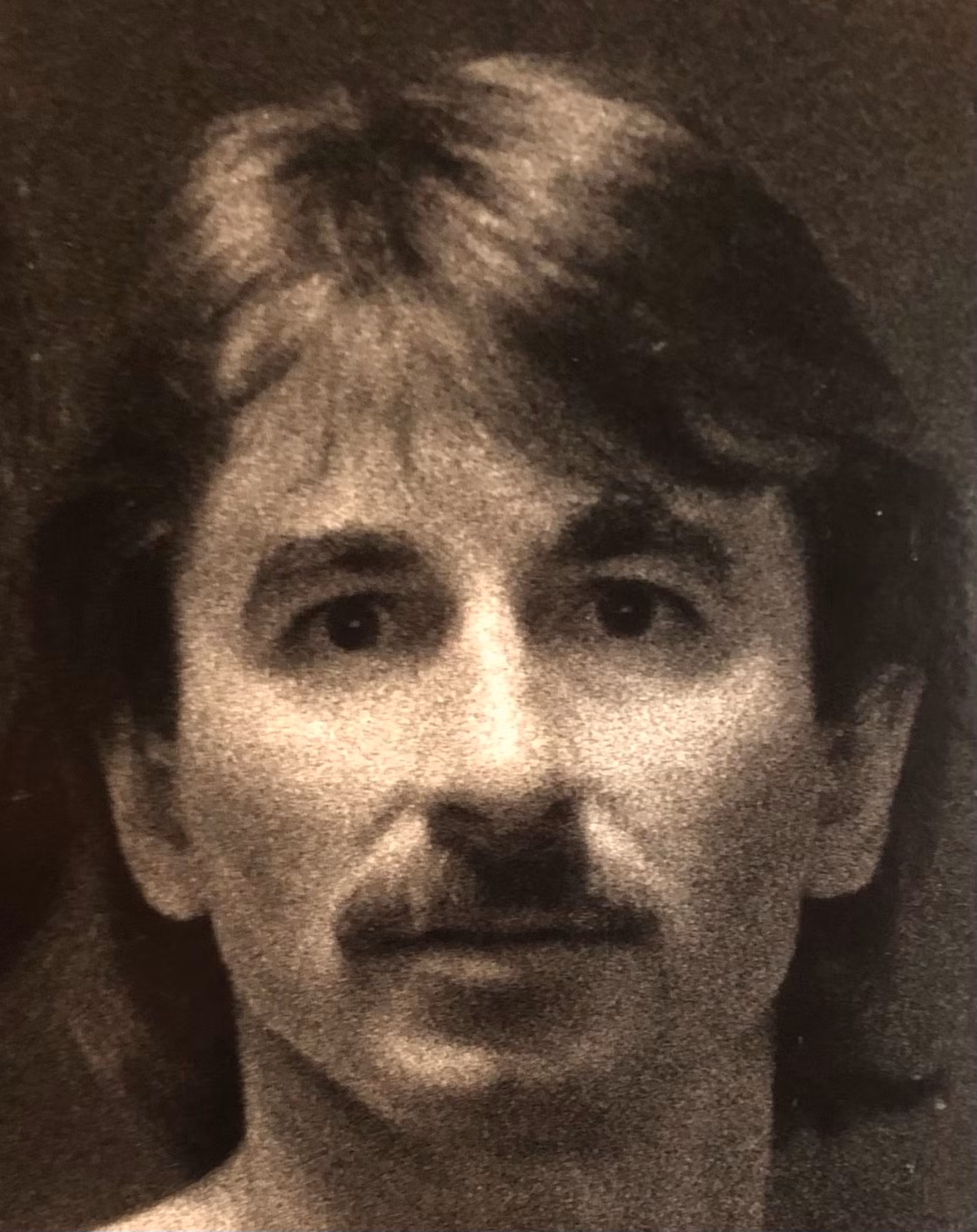 Ông Peter Kentes vào những năm 1970 và 2014. Ảnh: Peter Kentes. Ông Peter Kentes vào những năm 1970 và 2014. Ảnh: Peter Kentes.
