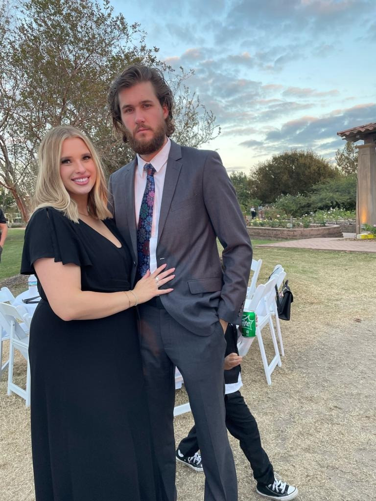 Alexis và Adam thấy tình dục thăng hoa sau khi tách phòng. Ảnh: Alexis Welker. Alexis và Adam thấy tình dục thăng hoa sau khi tách phòng. Ảnh: Alexis Welker.