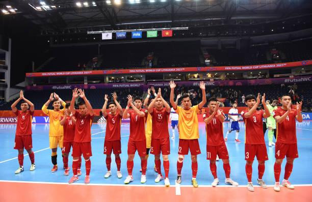 Futsal Việt Nam-Nga 2-3: Tuyển Việt Nam khiến gấu Nga run sợ ảnh 18