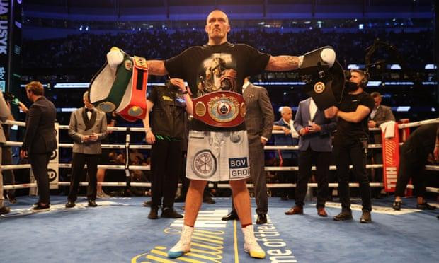 Oleksandr Usyk đoạt 3 đai hạng nặng WBO, WBA và IBF từ Anthony Joshua