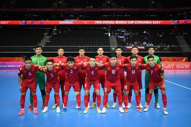 Futsal Việt Nam-Nga 2-3: Tuyển Việt Nam khiến gấu Nga run sợ ảnh 1