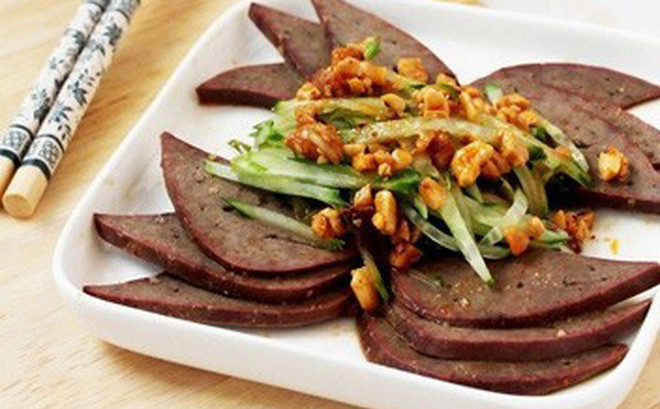 Những đại kỵ khi ăn thịt lợn, cần biết kẻo 'hối không kịp' ảnh 1