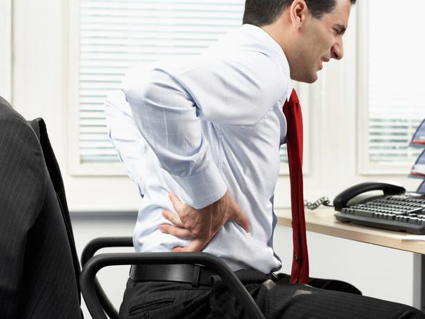 'Sát thủ' không thể ngờ gây thoát vị đĩa đệm, hỏng xương sống ảnh 2