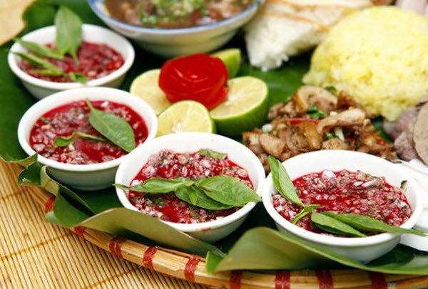 Những cách ăn cực kỳ nguy hiểm biến thịt lợn thành... 'thuốc độc' ảnh 1