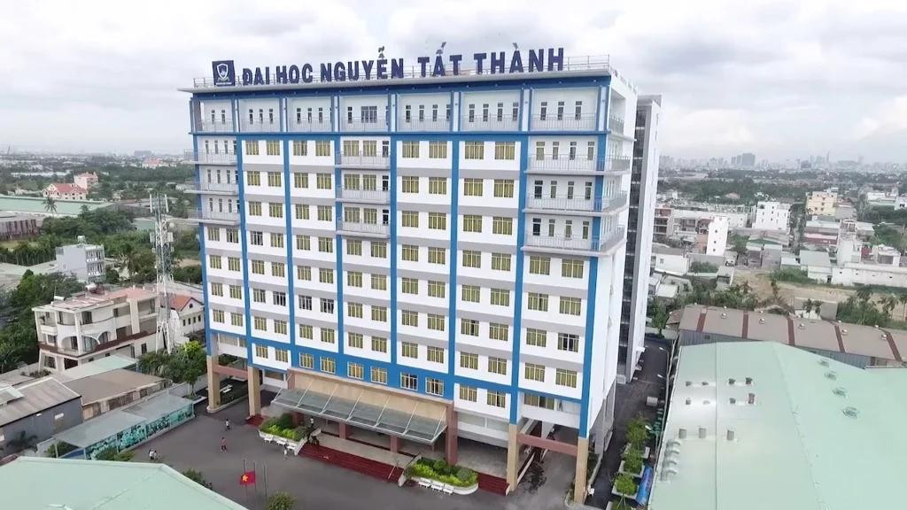 Trường Đại học Nguyễn Tất Thành đạt doanh thu 1.476 tỷ trong năm 2023.
