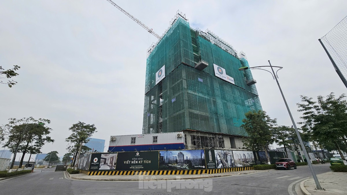 Thị trường căn hộ bắt đầu được xem là một loại tài sản tích trữ của người Hà Nội. Thị trường căn hộ bắt đầu được xem là một loại tài sản tích trữ của người Hà Nội.