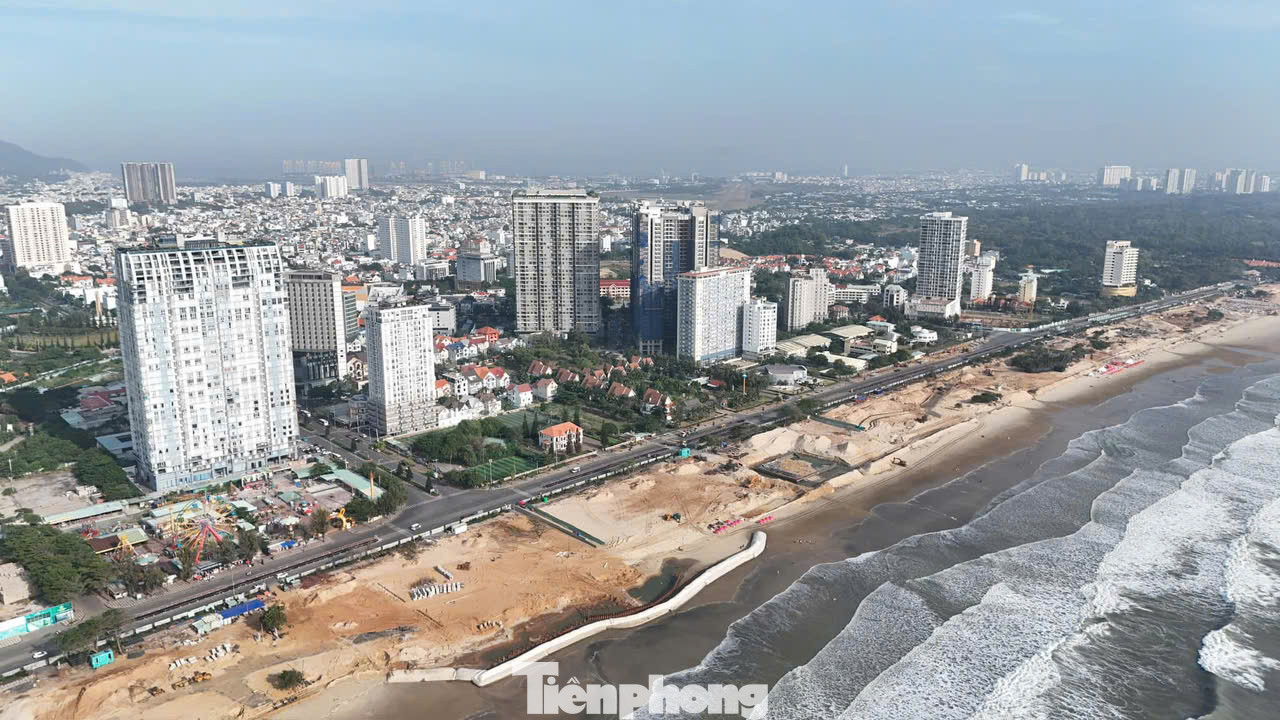 Theo quy hoạch, trục đường Thùy Vân có chiều dài bờ biển 3,2 km và được chia thành các không gian chức năng, gồm khu vực công viên cây xanh; các không gian mở, quảng trường phục vụ lễ hội, tổ chức các sự kiện quy mô lớn; công trình điểm nhấn kết hợp một số không gian cộng đồng; các khu vực có chức năng công viên; các công trình dịch vụ tiện ích công viên; ngoài ra còn có 5 hầm đi bộ qua đường và các hạ tầng khác như cấp thoát nước, cấp điện…