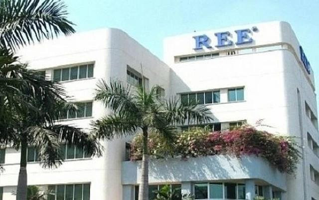 Công ty CP Cơ Điện Lạnh dự kiến trình cổ đông kế hoạch cổ tức năm 2025 với tỷ lệ chi trả tiền mặt tối đa là 10% trên vốn điều lệ. Công ty CP Cơ Điện Lạnh dự kiến trình cổ đông kế hoạch cổ tức năm 2025 với tỷ lệ chi trả tiền mặt tối đa là 10% trên vốn điều lệ.