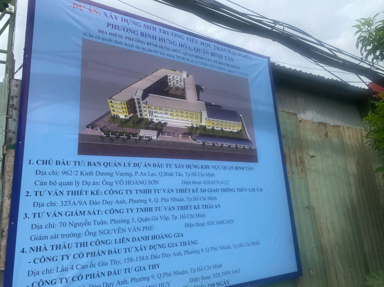 Bảng báo thi công Trường Tiểu học Trần Đại Nghĩa.