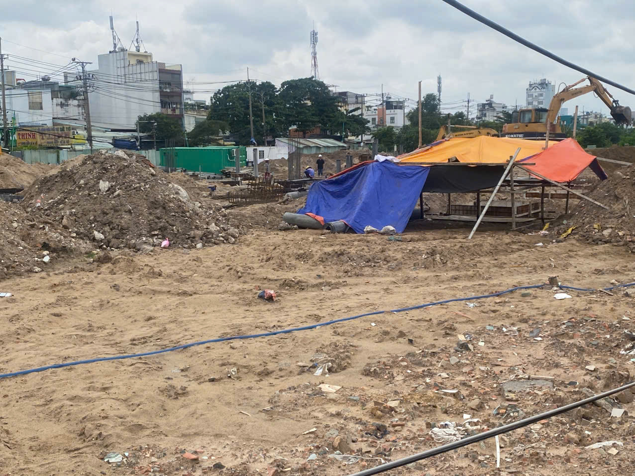 Phần diện tích còn lại của khu đất sau khi xây 2 trường học sẽ được làm công viên, công trình thể dục thể thao phục vụ cộng đồng.