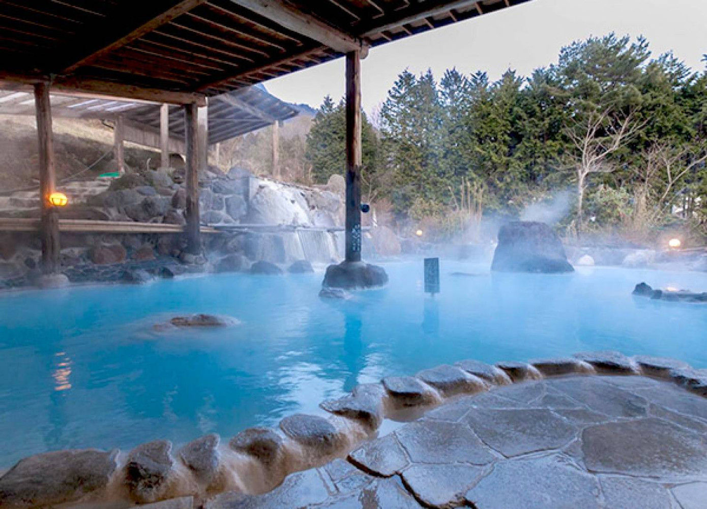 Chủ đầu tư dự án Khu du lịch Suối nước nóng Bình Châu là công ty liên kết của Novaland. Chủ đầu tư dự án Khu du lịch Suối nước nóng Bình Châu là công ty liên kết của Novaland.