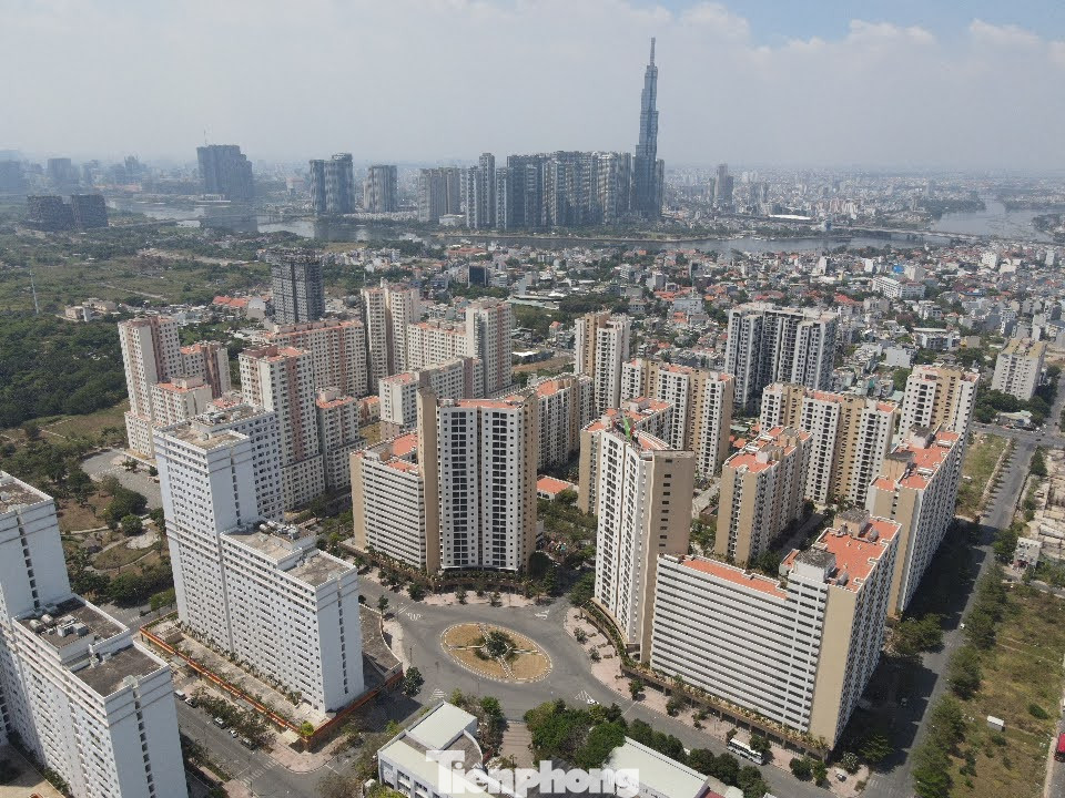 Theo quy hoạch mới, TPHCM sẽ phát triển theo mô hình đô thị đa trung tâm, được tổ chức thành 6 phân vùng.