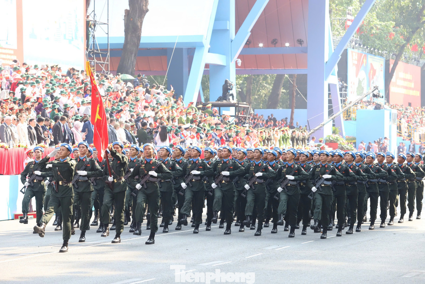 Khối Nam Sĩ quan thuộc lực lượng Gìn giữ hòa bình Liên Hợp Quốc.