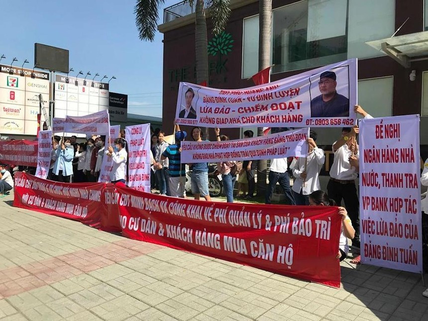 Các tranh chấp, khiếu nại, phản ánh xảy ra tại nhà chung cư, Sở Xây dựng TPHCM phân ra thành 2 nhóm. Các tranh chấp, khiếu nại, phản ánh xảy ra tại nhà chung cư, Sở Xây dựng TPHCM phân ra thành 2 nhóm.