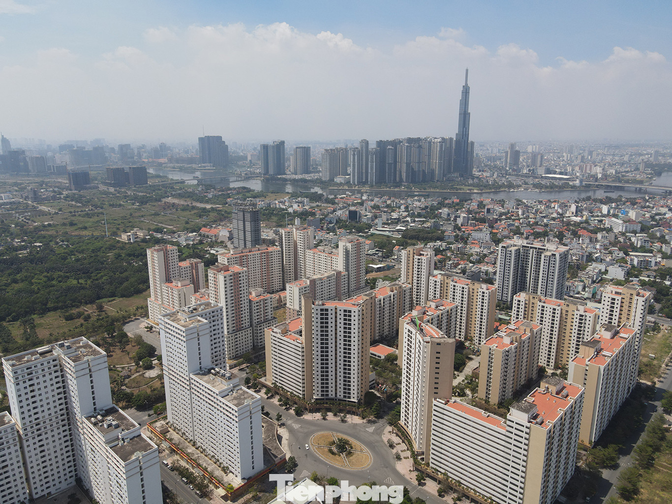 Năm 2025 TPHCM sẽ tập trung tháo gỡ vướng mắc và đẩy nhanh tiến độ thực hiện thủ tục pháp lý đối với các dự án nhà ở xã hội.