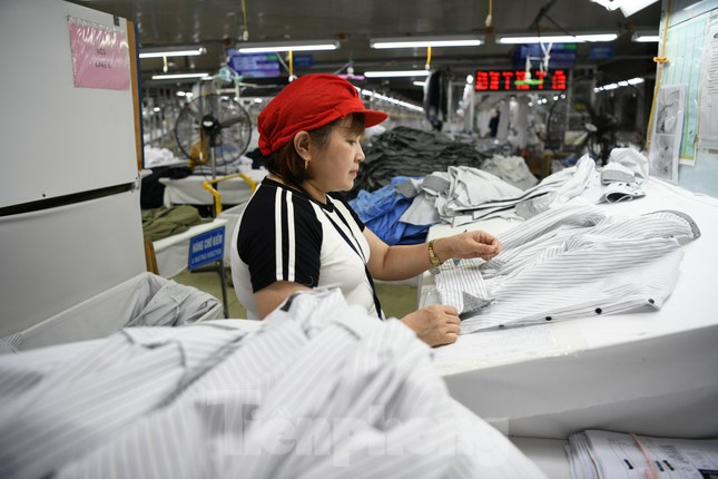 Doanh nghiệp Việt có thể cân nhắc nhiều cách tiếp cận khác nhau để điều hướng môi trường thuế quan mới này. Ảnh: Như Ý. Doanh nghiệp Việt có thể cân nhắc nhiều cách tiếp cận khác nhau để điều hướng môi trường thuế quan mới này. Ảnh: Như Ý.