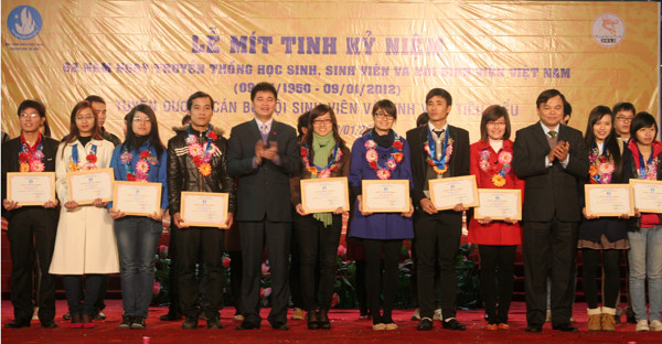 Trao giải thưởng 