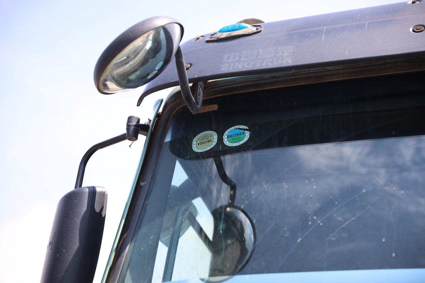 Sau khi xảy ra tai nạn, tài xế xe ben rời khỏi hiện trường.