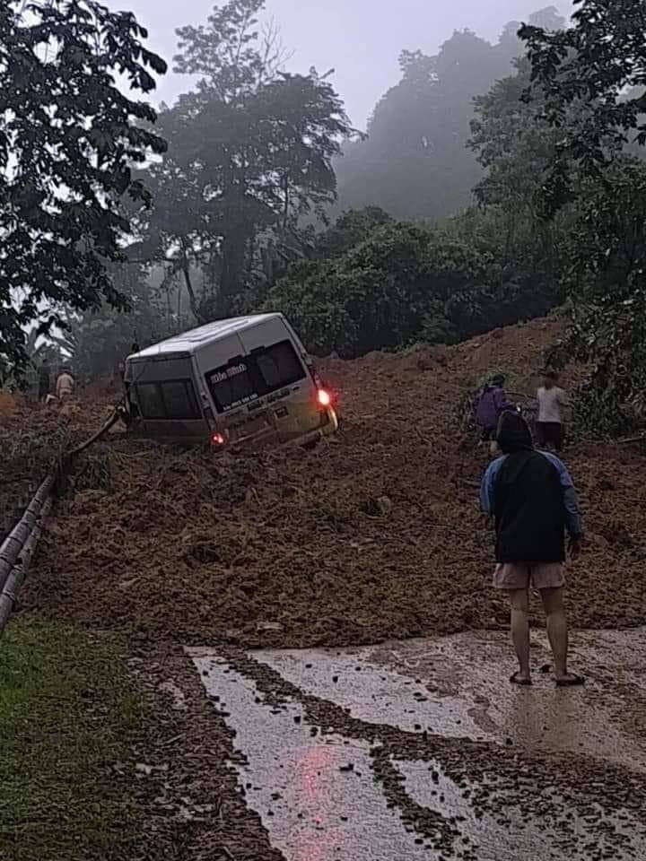 Hiện trường vụ sạt lở.